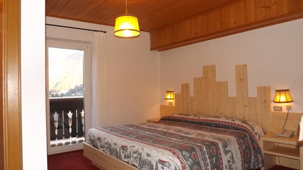 Hotel Vigo Vigo di Fassa Zimmer foto